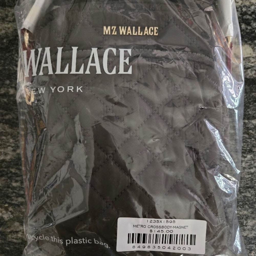 BNWT MZ Wallace Metro Crossbody Magnet Color